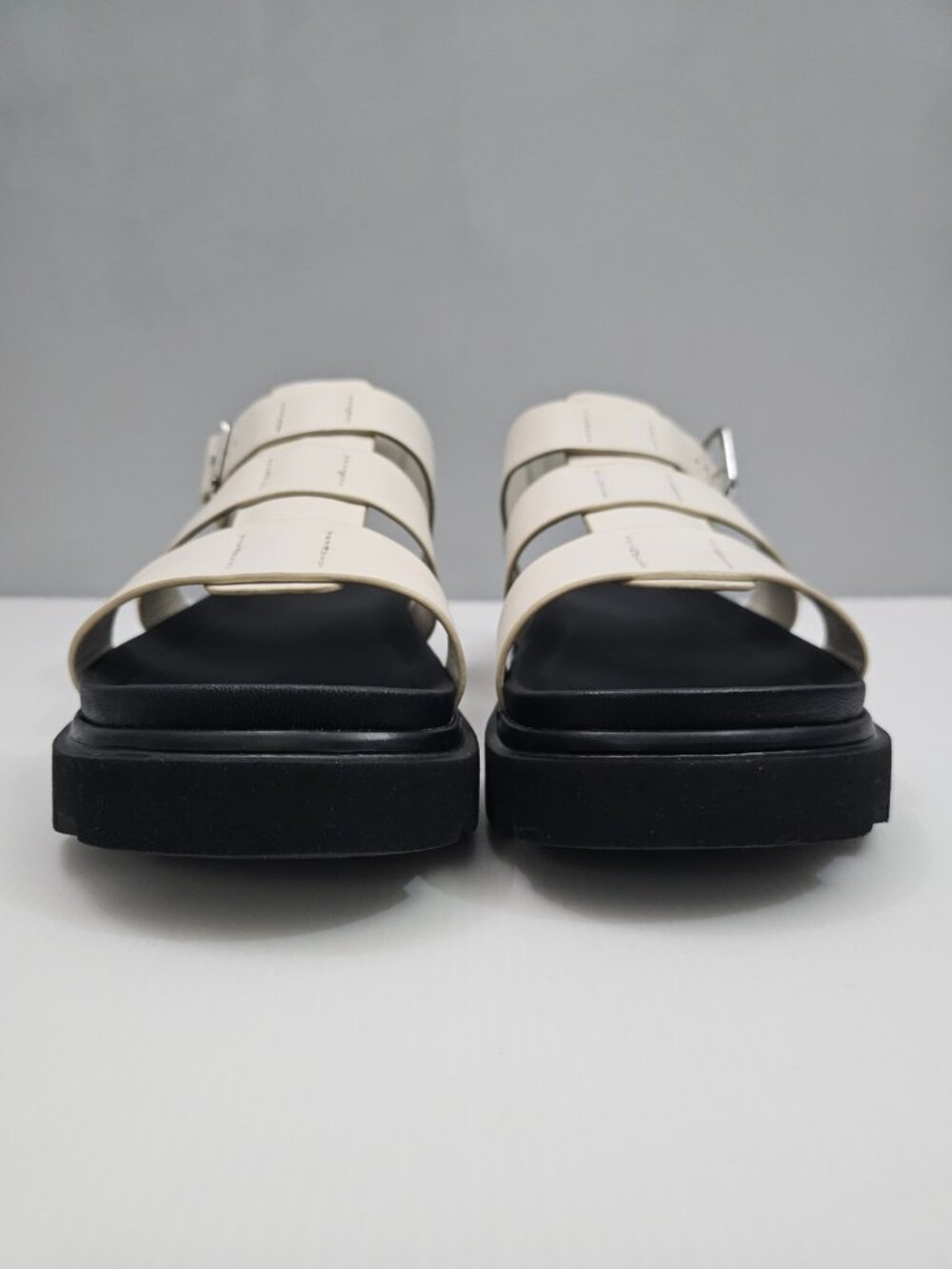 UGG Capitelle Fisherman Platform Sandal Womens 12 Ivory Cream Chunky Lug Sole - Picture 6 of 15